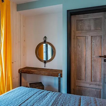 Prázdninový dům Wioska Radoska - Czarna Stodola Na Mazurach Przez Caly Rok *